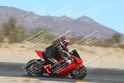 media/Jan-13-2025-Ducati Revs (Mon) [[8d64cb47d9]]/4-C Group/Session 3 (Turn 7 Inside)/